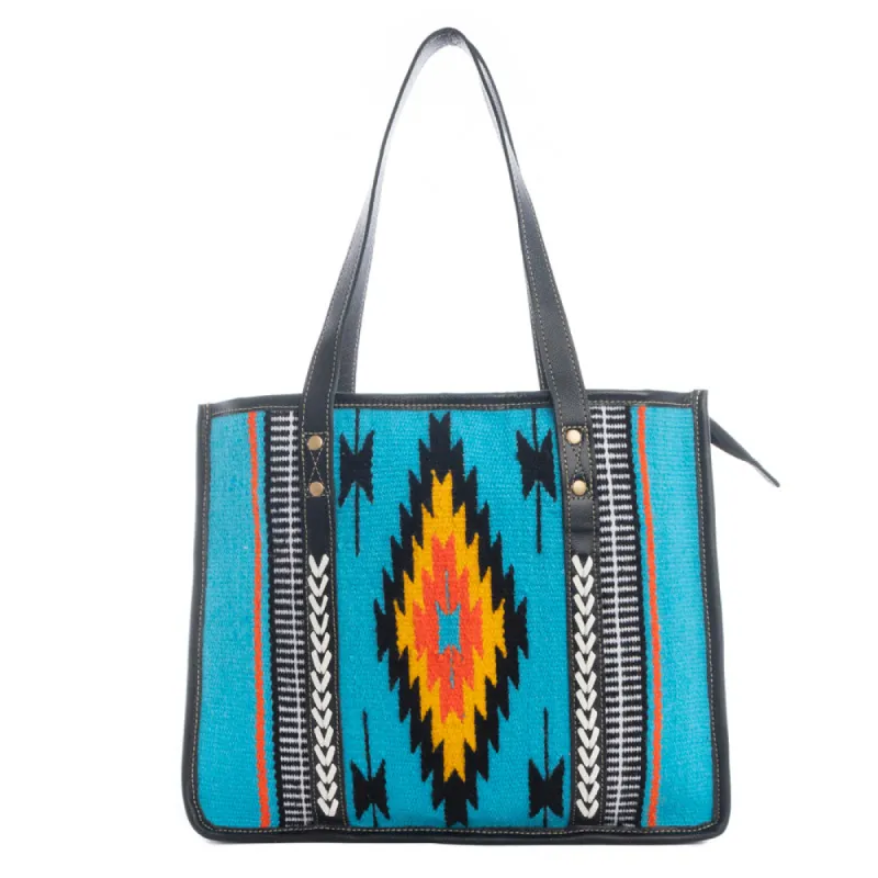 Questa Mesa Concealed-Carry Bag in Coal sold by Myra Bag