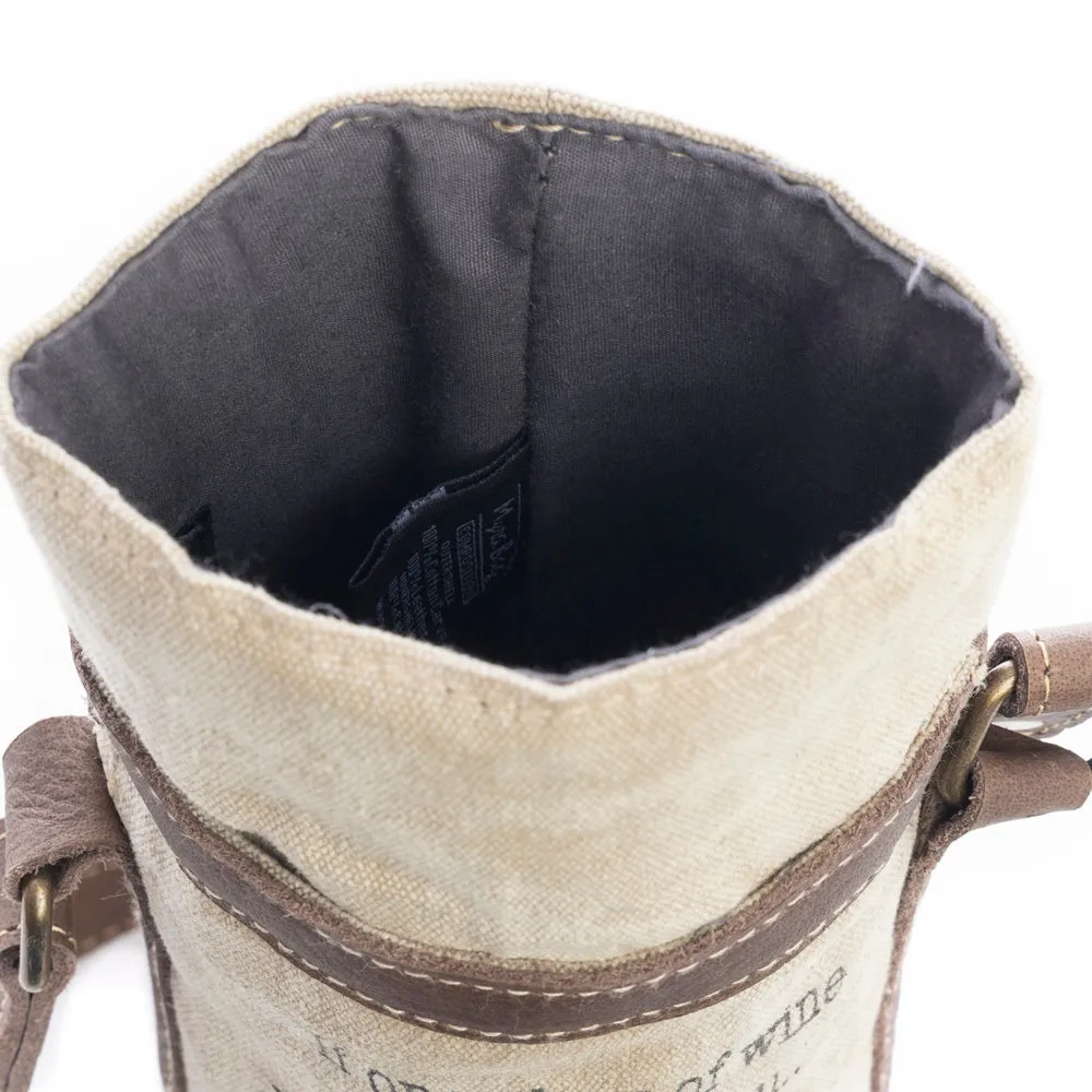 Voyage Wine Bottle Bag sold by Myra Bag product image thumbnail 4
