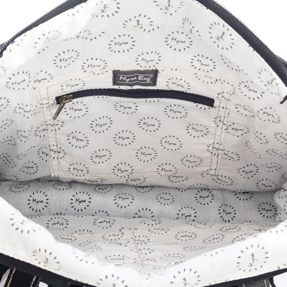 Wagon Trails Concealed-Carry Bag in Coal sold by Myra Bag product image thumbnail 5