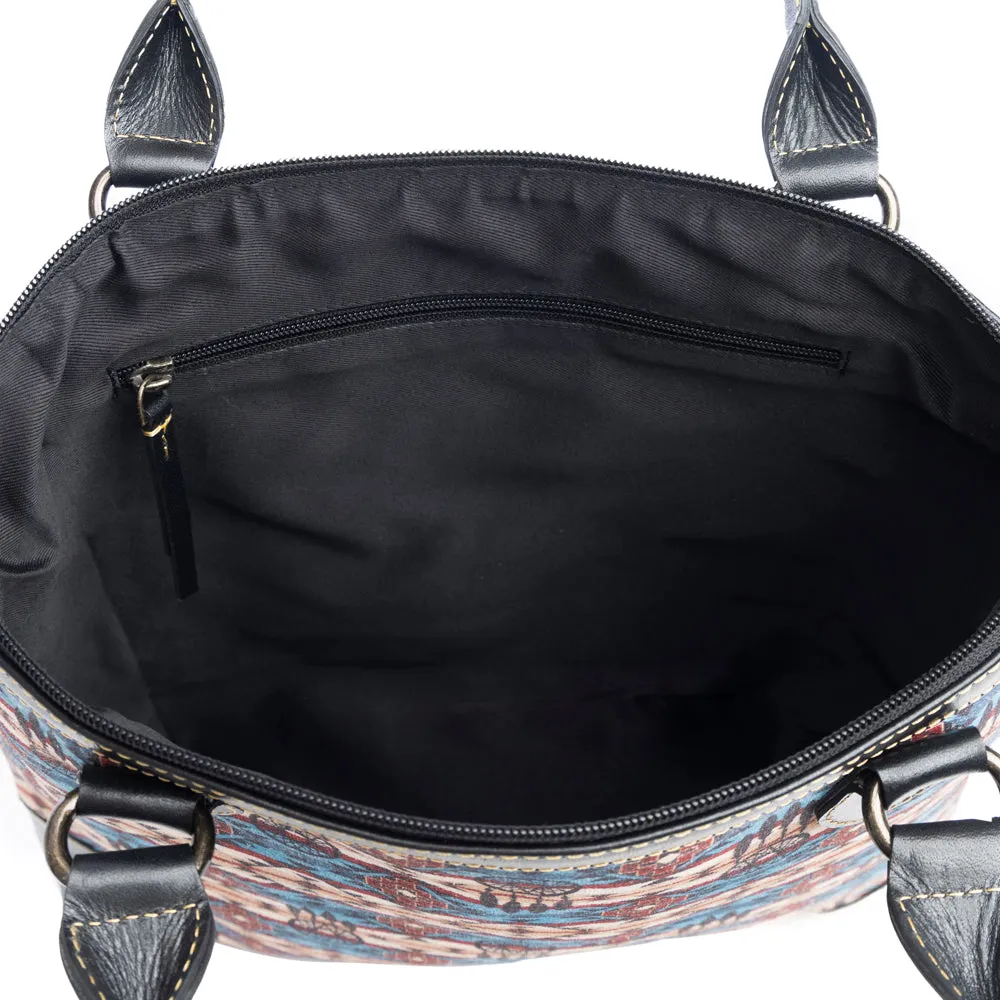 Fountain Trail Duo Tote bag sold by Myra Bag product image thumbnail 3