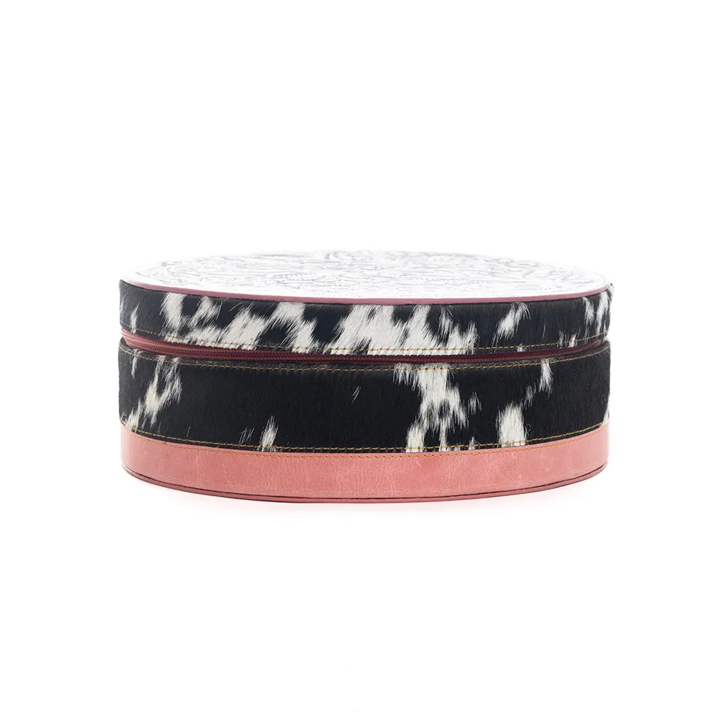 Pony Falls Round Jewelry Box sold by Myra Bag product image thumbnail 5