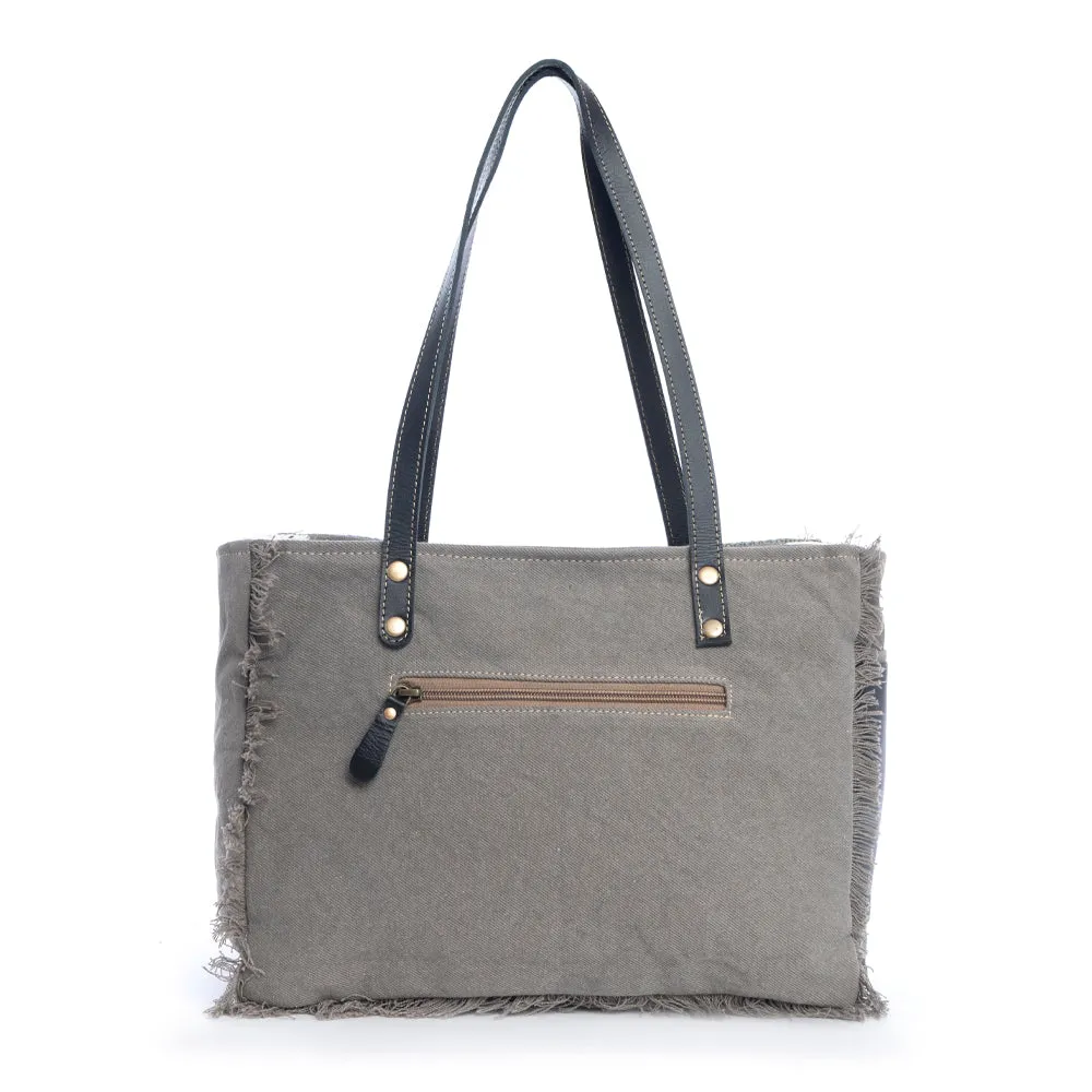 Algodones Small Bag in Cloud Gray sold by Myra Bag product image thumbnail 3