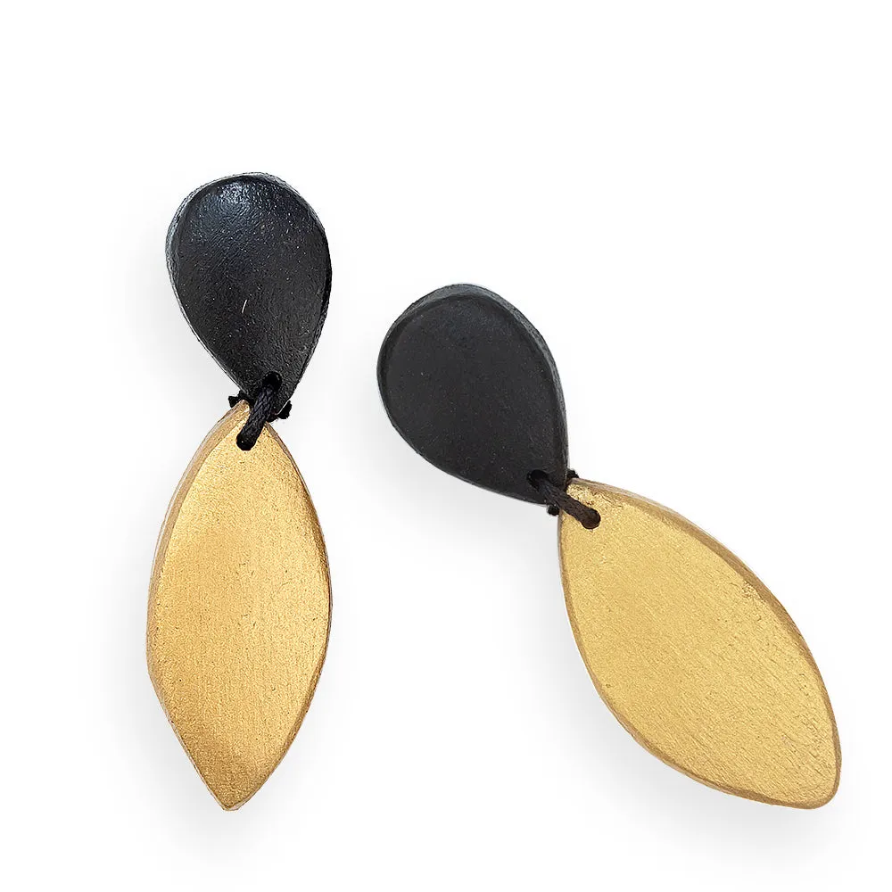 Dos Elegantes Earrings sold by Myra Bag product image thumbnail 2