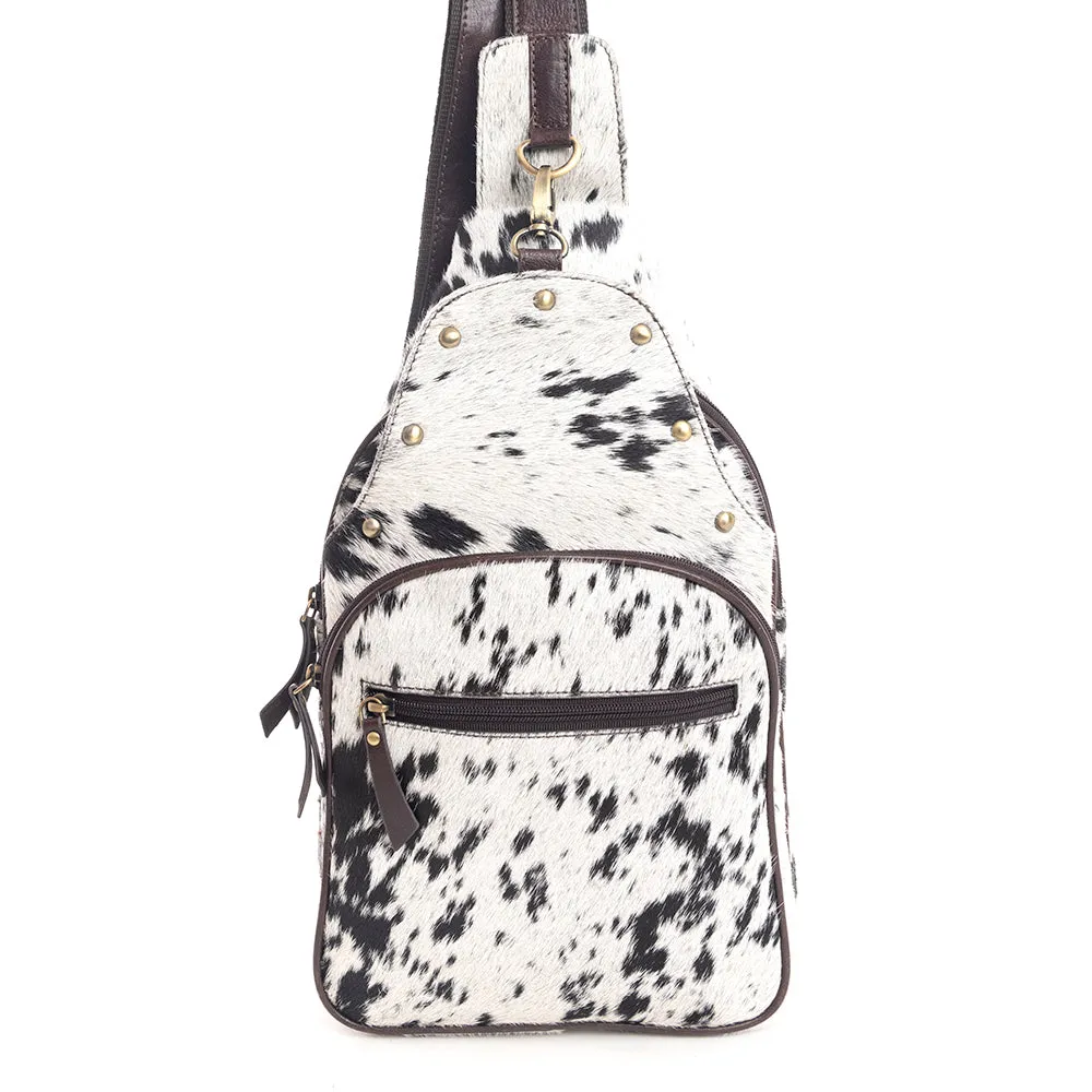 Jimson's Pass Sling Bag sold by Myra Bag product image thumbnail 2