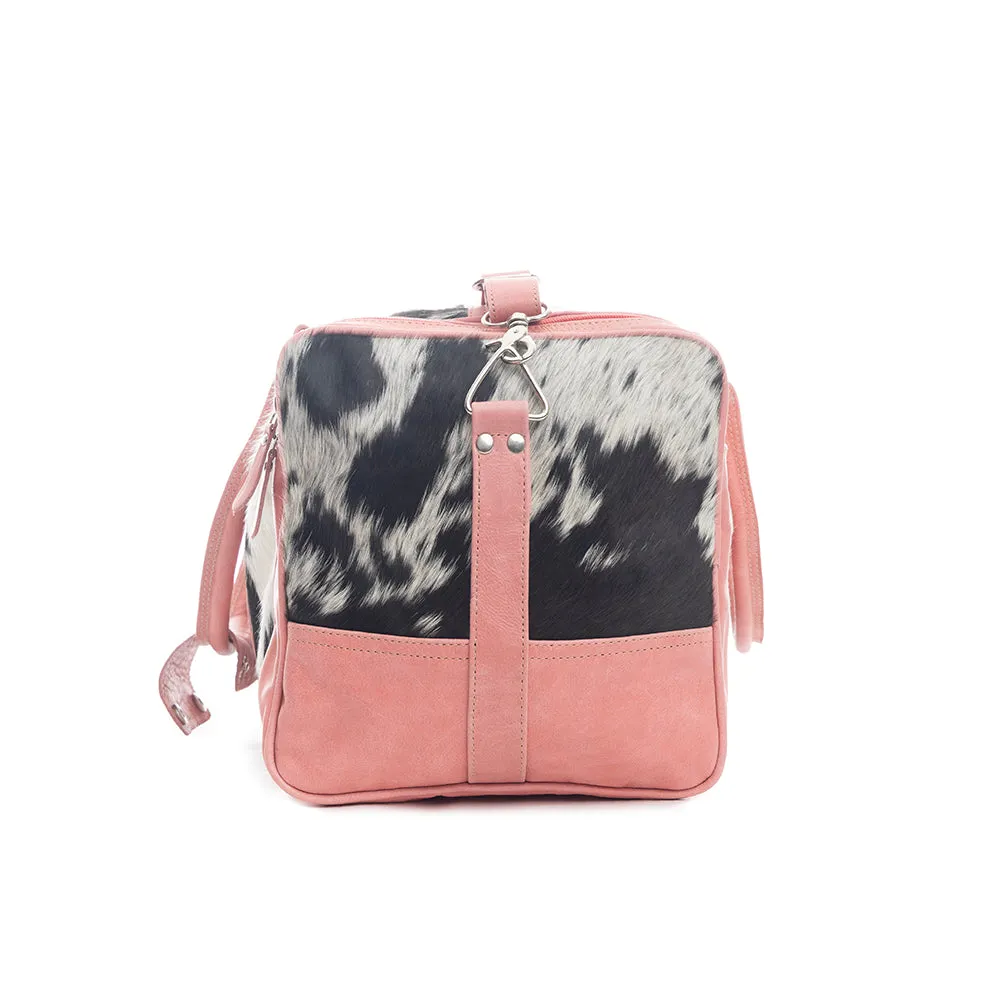 Darling Mesa Traveller Bag in Sunrise Pink sold by Myra Bag product image thumbnail 4