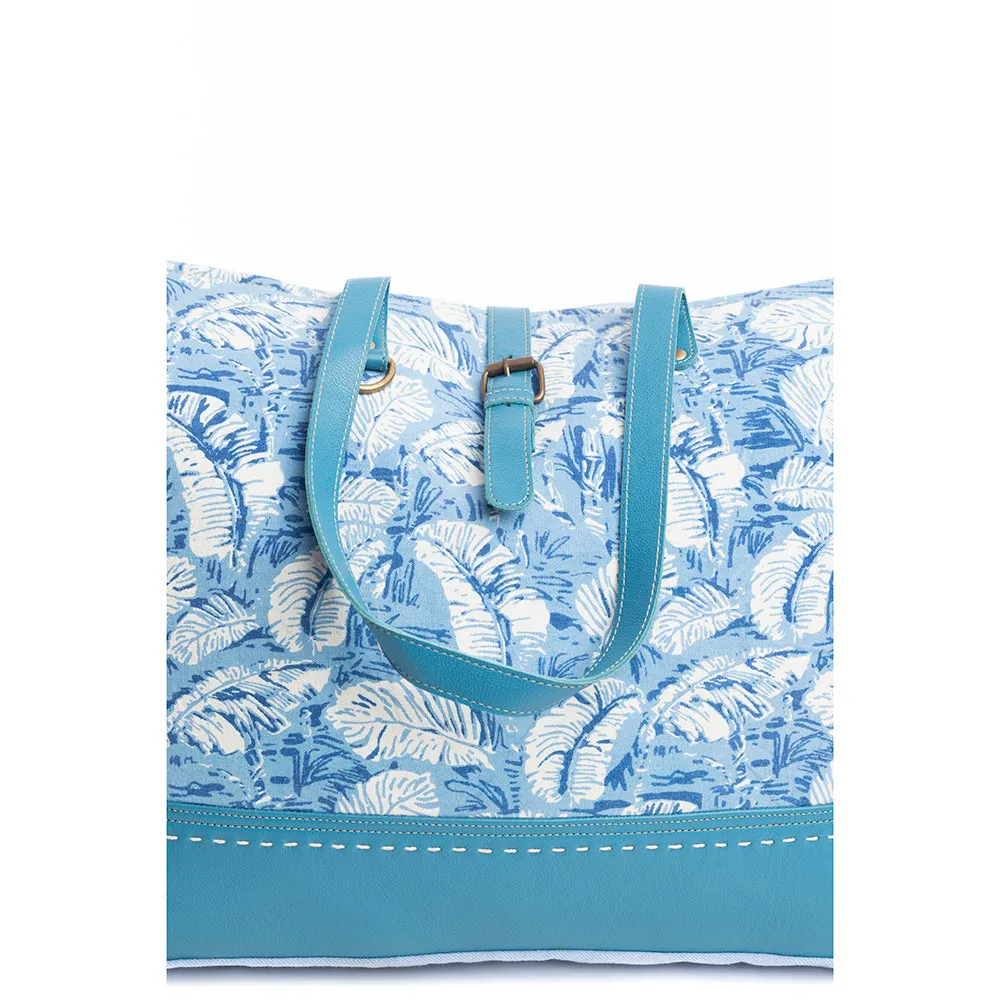 Pinadora Weekender Bag sold by Myra Bag product image thumbnail 2