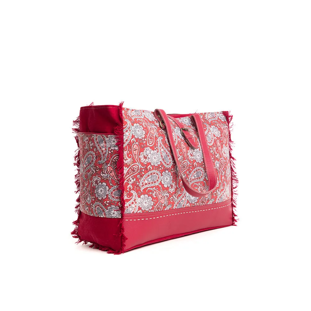 Amora Pais Weekender Bag sold by Myra Bag product image thumbnail 5