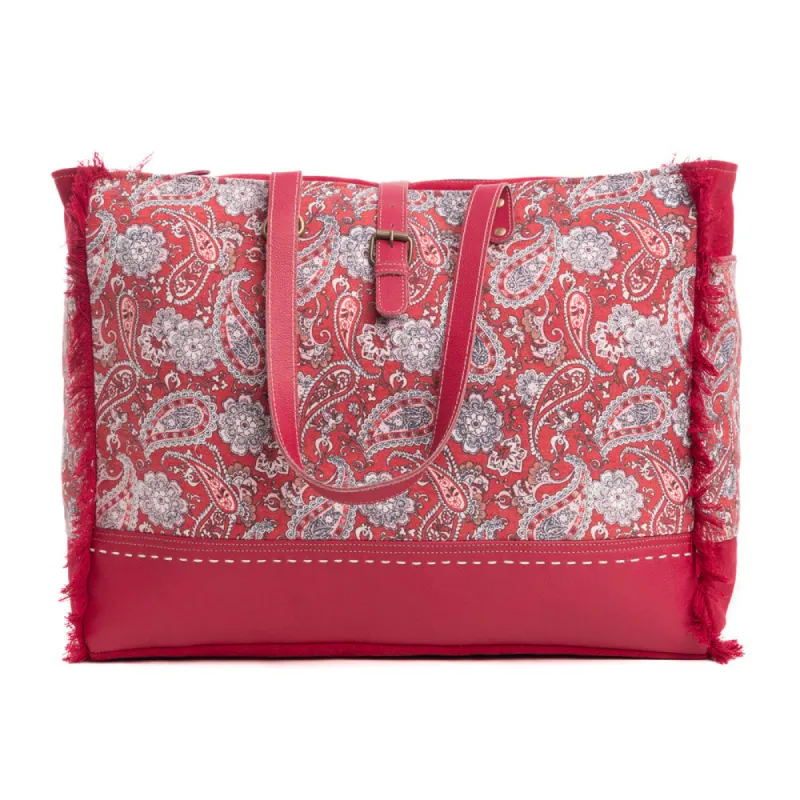 Amora Pais Weekender Bag sold by Myra Bag