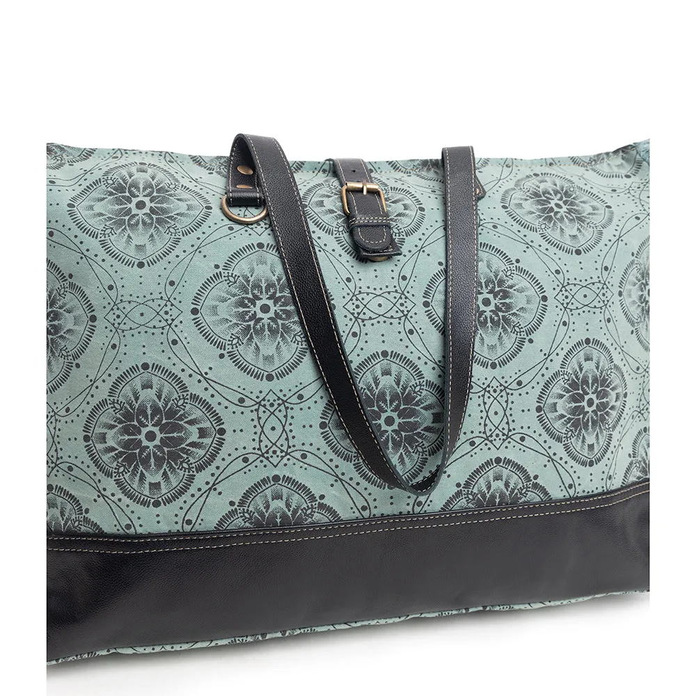 Pilar Pram Weekender Bag sold by Myra Bag product image thumbnail 3