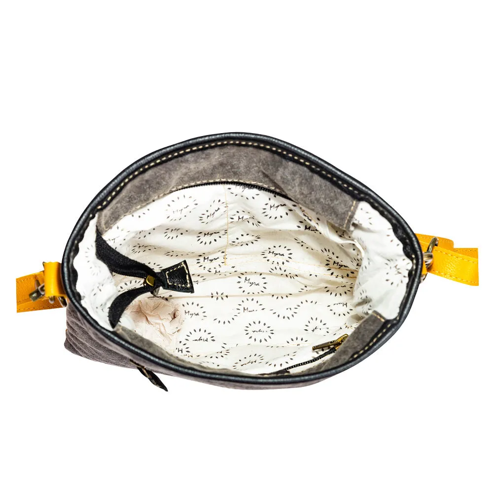 Zonta Mesa Crossbody Bag sold by Myra Bag product image thumbnail 4