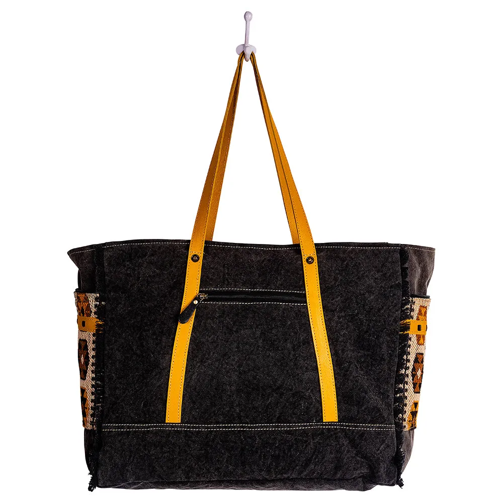 Zonta Mesa Weekender Bag sold by Myra Bag product image thumbnail 5