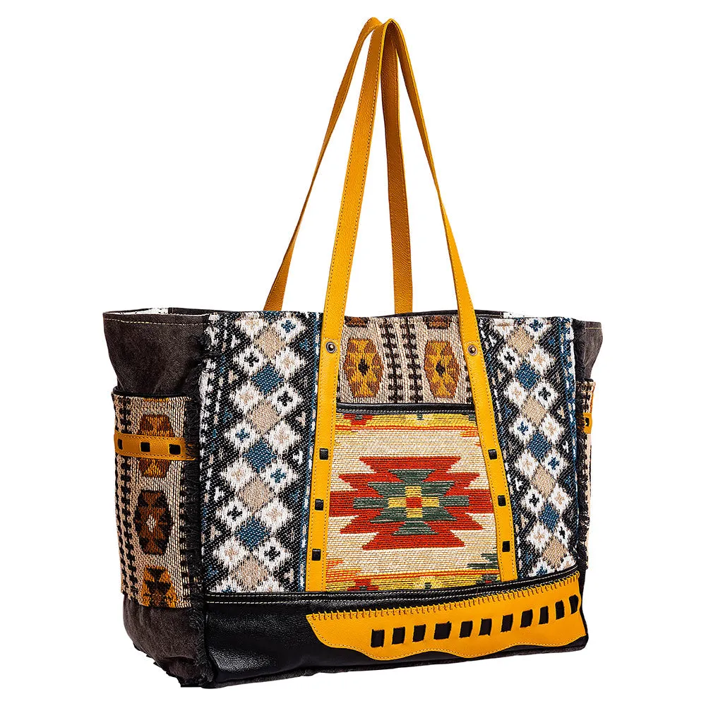 Zonta Mesa Weekender Bag sold by Myra Bag product image thumbnail 2