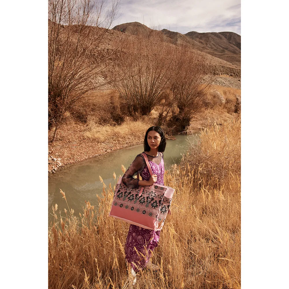 Suzanna Trail Weekender Bag sold by Myra Bag product image thumbnail 4