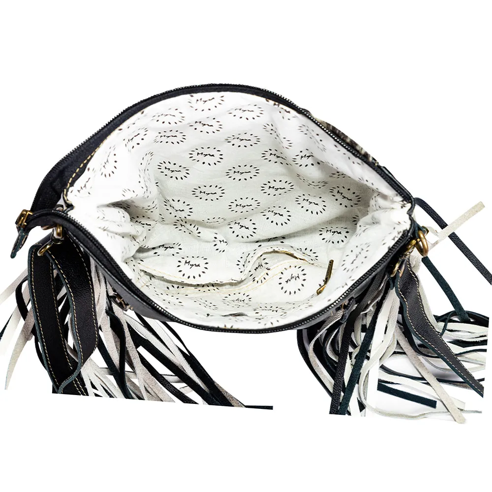 Chilton Draw Concealed-Carry Bag sold by Myra Bag product image thumbnail 4