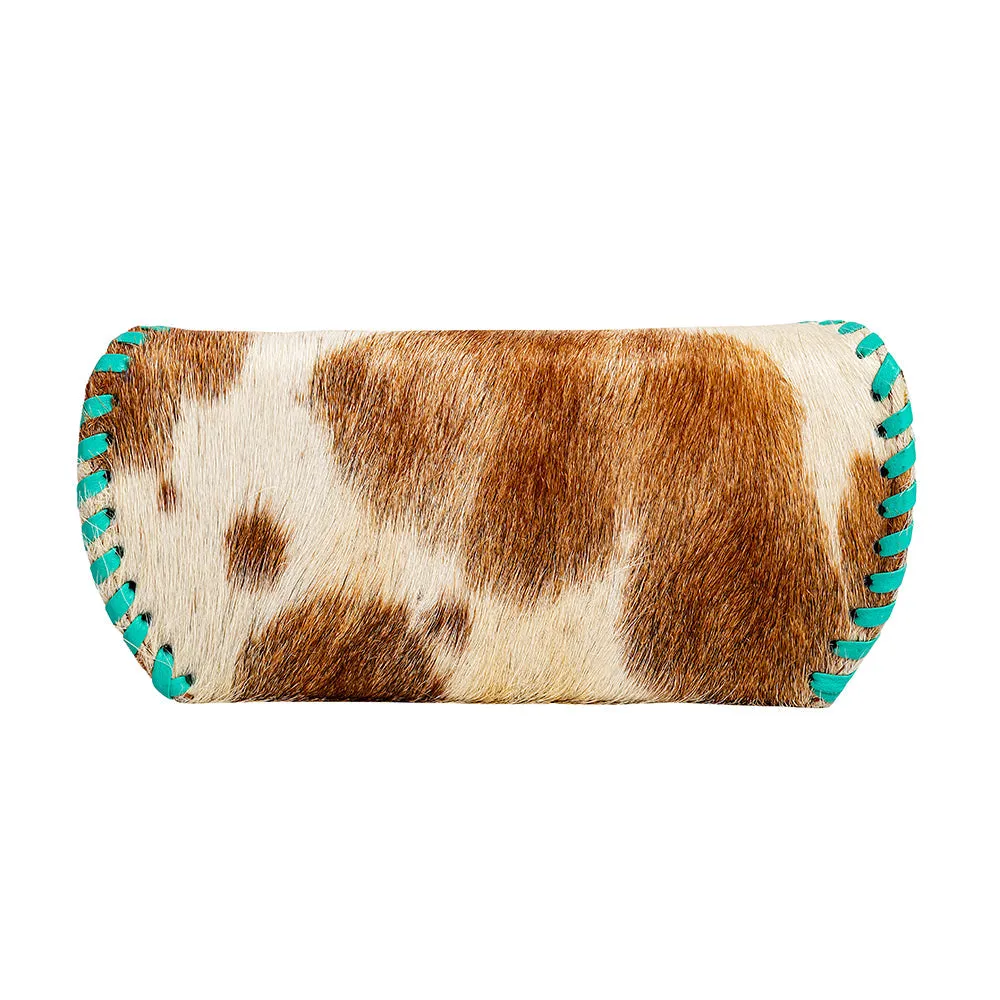 Buena Vista Sun glasses Case in Brown & White sold by Myra Bag product image thumbnail 3