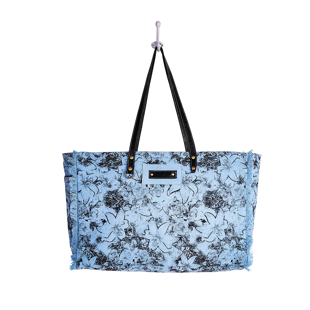 Bleu Creek Meadow Weekender Bag sold by Myra Bag product image thumbnail 5