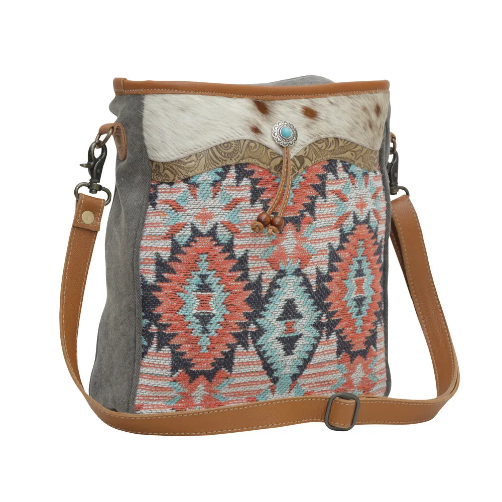 El Salva Shoulder Bag sold by Myra Bag product image thumbnail 2