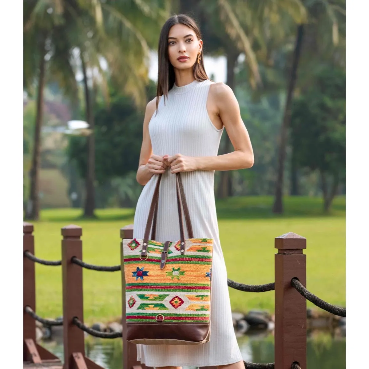 OWNER'S PRIDE TOTE BAG sold by Myra Bag product image thumbnail 5