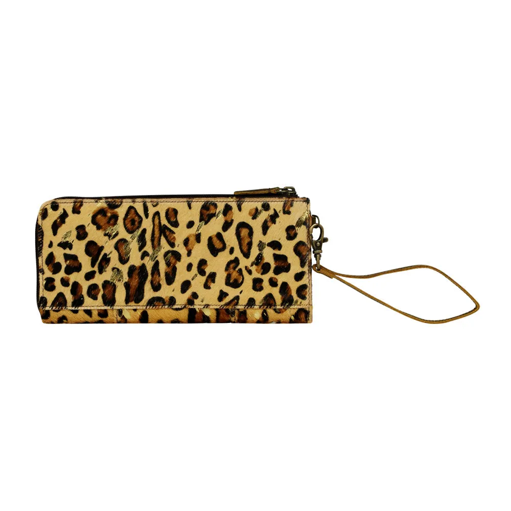 DAUNTLESS GOLD WALLET sold by Myra Bag product image thumbnail 3