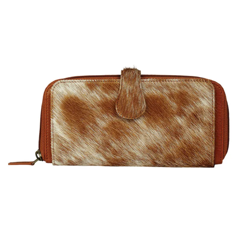 GRIZZLY HAIR ON WALLET sold by Myra Bag
