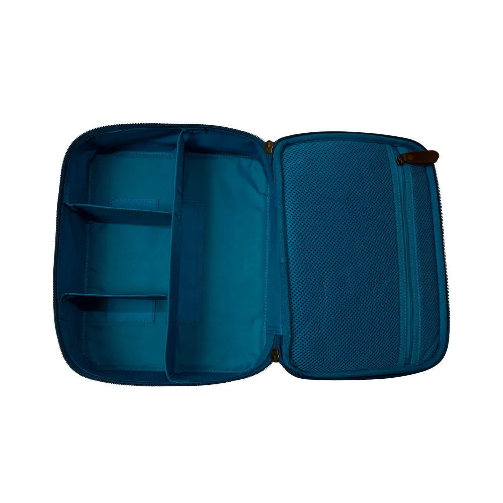 Crest Blooms Make-up Kit sold by Myra Bag product image thumbnail 4