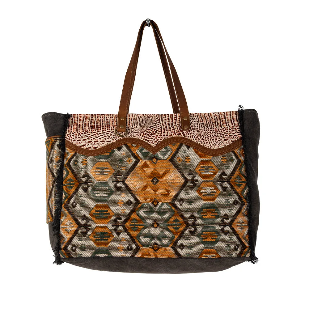 Seneca Falls Weekender Bag sold by Myra Bag product image thumbnail 4