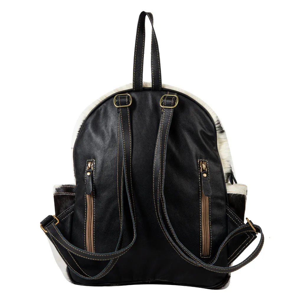 Stratford Trail Concealed-Carry Bag In Black sold by Myra Bag product image thumbnail 4