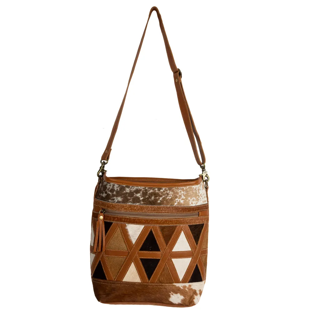 Dakota Plains Canvas Hair-On Bag sold by Myra Bag product image thumbnail 4