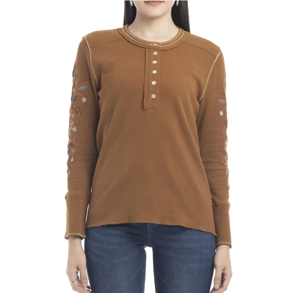 Oaklynn Round Neck T-Shirt sold by Myra Bag product image thumbnail 3