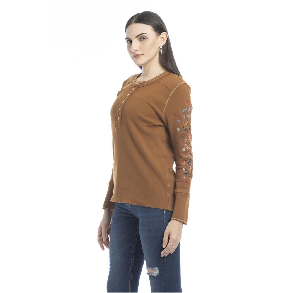 Oaklynn Round Neck T-Shirt sold by Myra Bag product image thumbnail 5