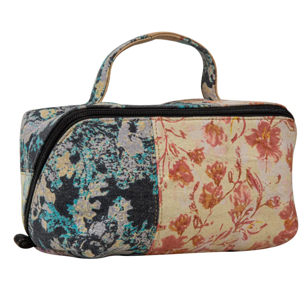 Fondness For Floral Make Up Kit sold by Myra Bag product image thumbnail 3