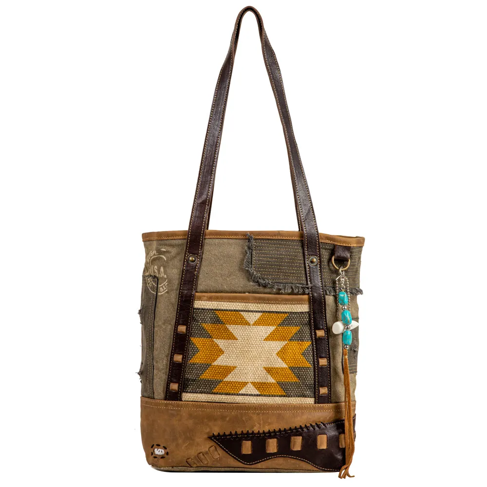 Coyote Bluff Charmed Concealed-Carry Bag sold by Myra Bag product image thumbnail 4