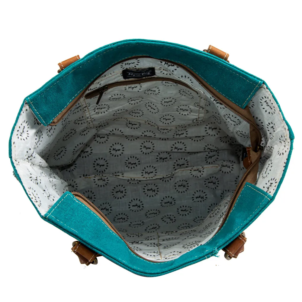 Countryside Connections Patchwork Tote Bag sold by Myra Bag product image thumbnail 4