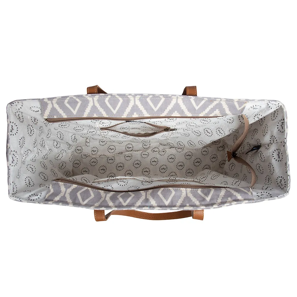 Mist Weaver Weekend Bag sold by Myra Bag product image thumbnail 4