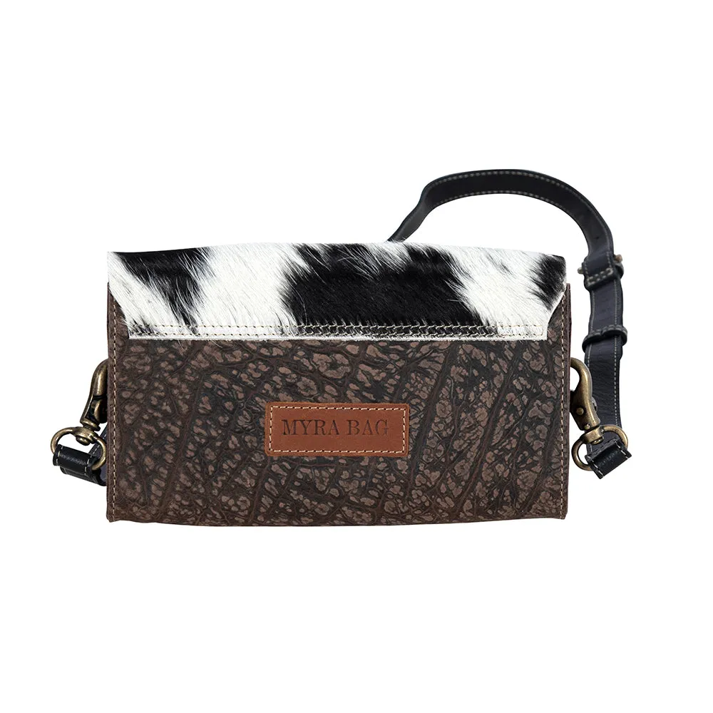 Blazing Bull Trail Leather & Hairon Bag sold by Myra Bag product image thumbnail 3