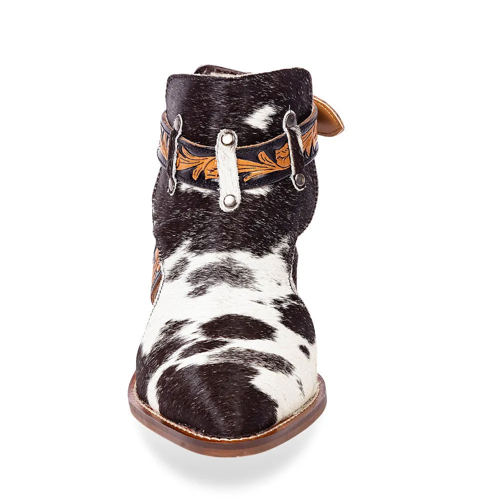 Beth Jane Boot In White And Black Hide sold by Myra Bag product image thumbnail 4
