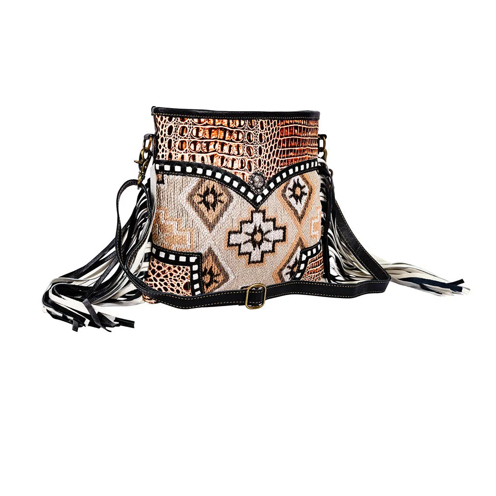 Twilight Ridge Shoulder Bag sold by Myra Bag product image thumbnail 2