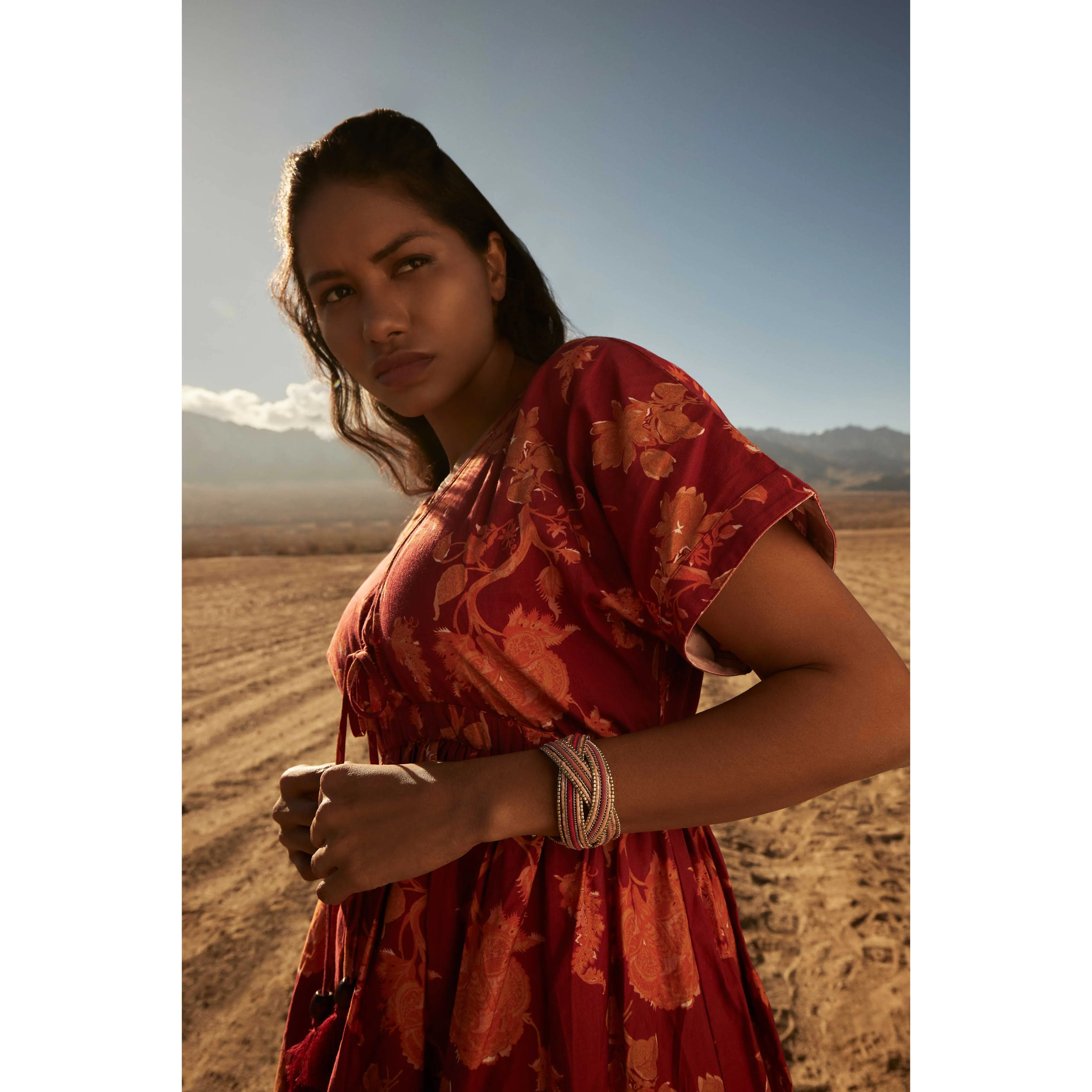 Infinite Hope Beaded Bracelet In Coral sold by Myra Bag product image thumbnail 3