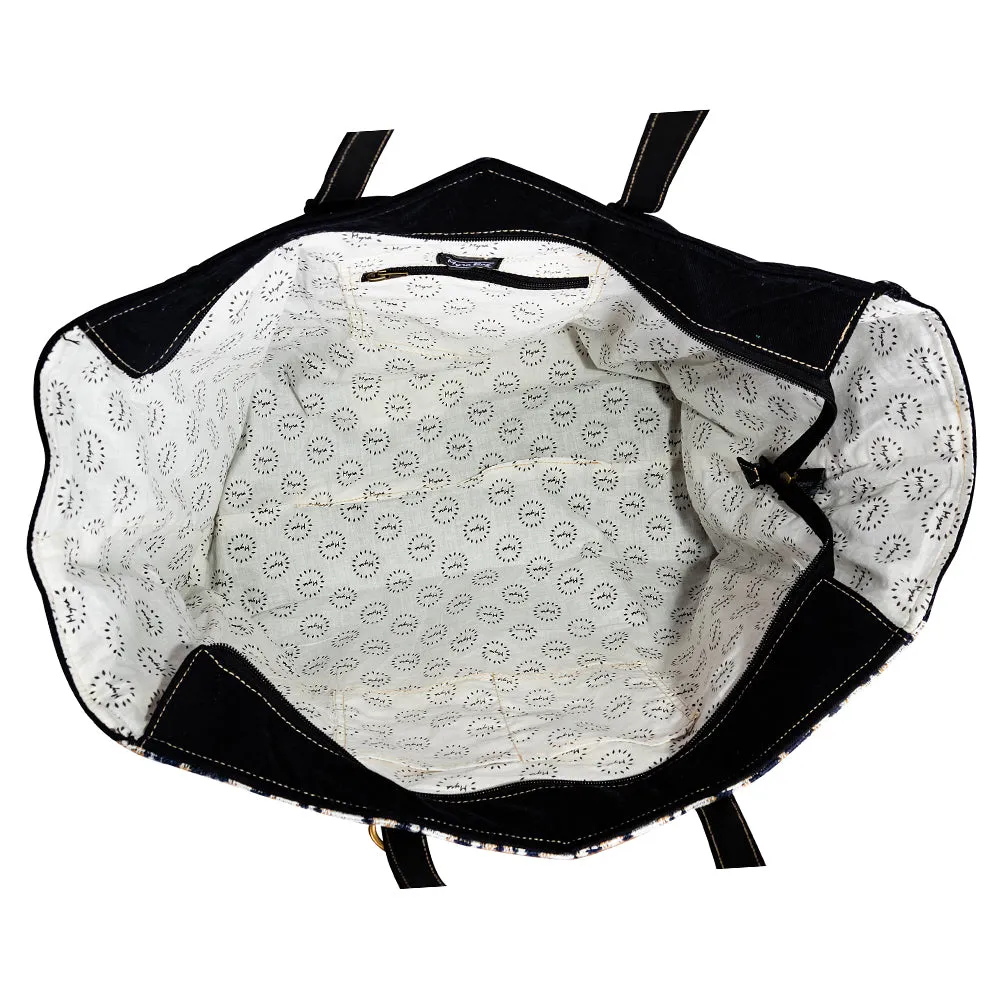 Jenson Bluff Weekender Bag sold by Myra Bag product image thumbnail 3