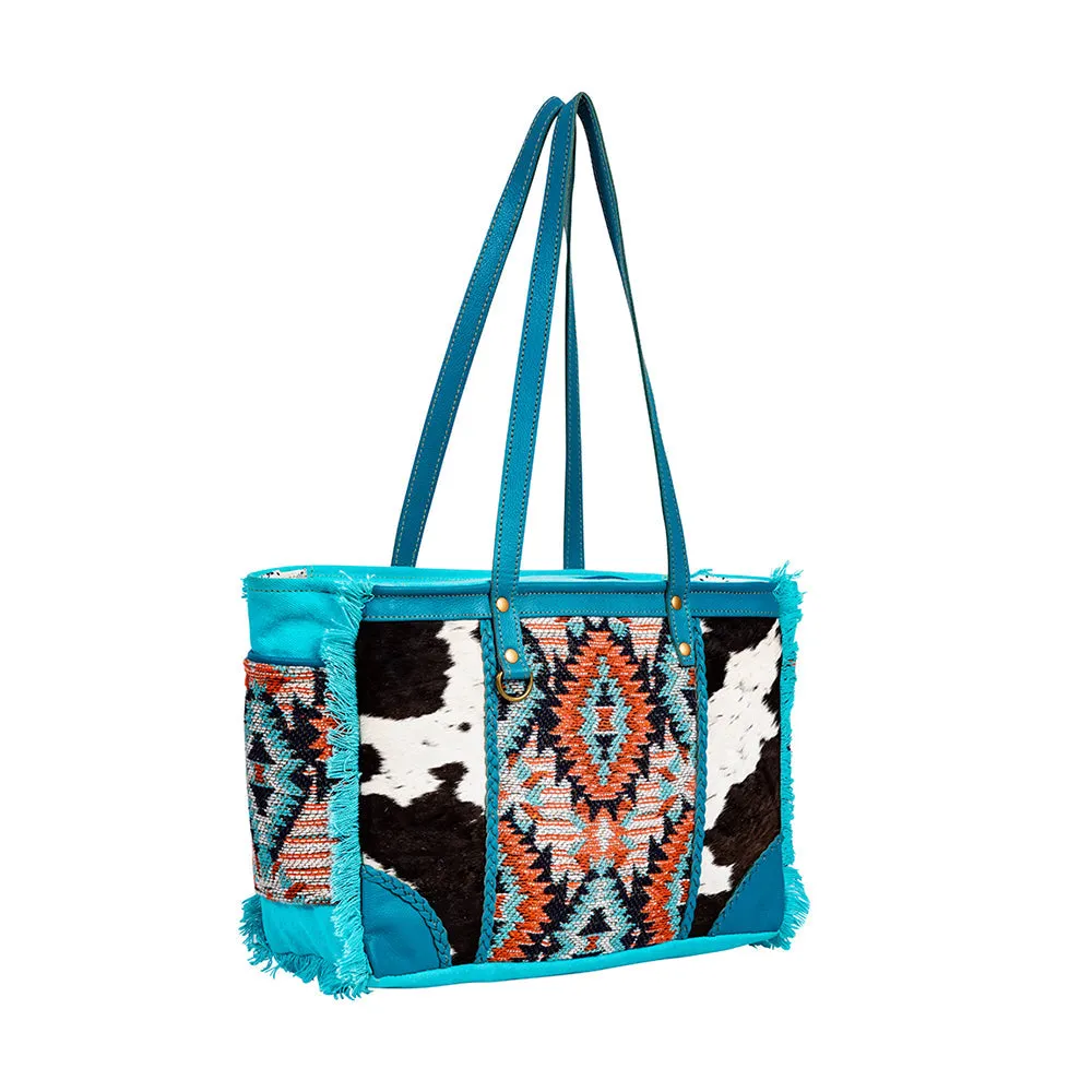Tonga Ridge Small Bag In Blue sold by Myra Bag product image thumbnail 2