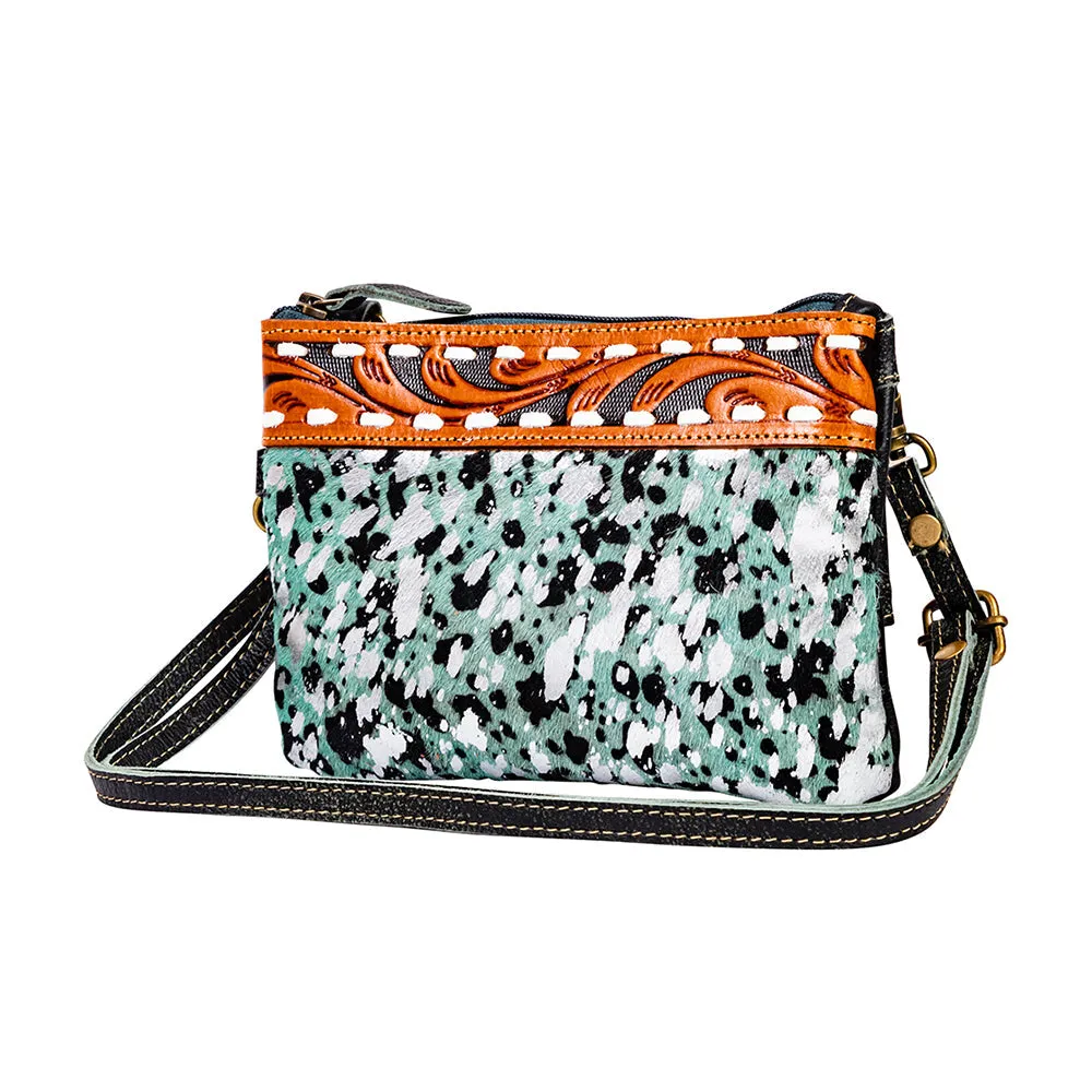 Gouyen Mesa Belt Bag sold by Myra Bag product image thumbnail 2