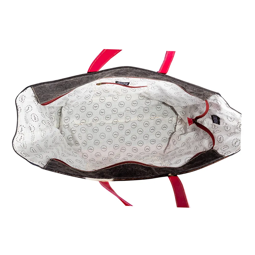 Letterstone Trail Weekender Bag sold by Myra Bag product image thumbnail 4