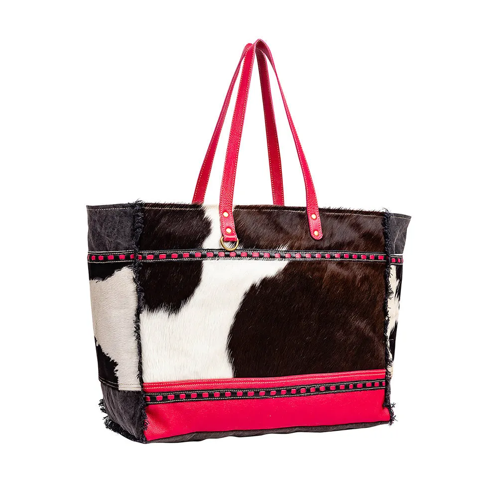 Letterstone Trail Weekender Bag sold by Myra Bag product image thumbnail 2