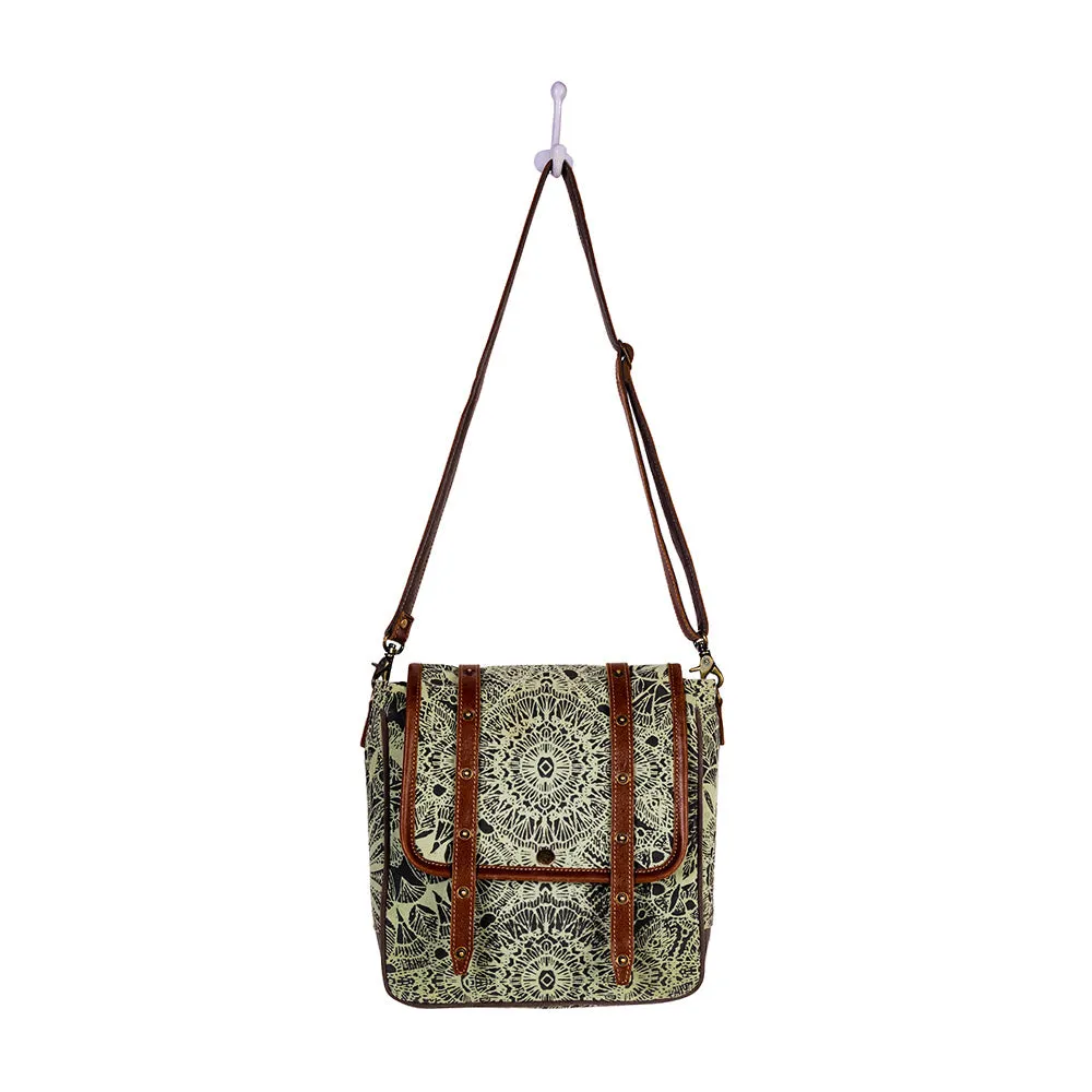 Le Medallion Shoulder Bag sold by Myra Bag product image thumbnail 5