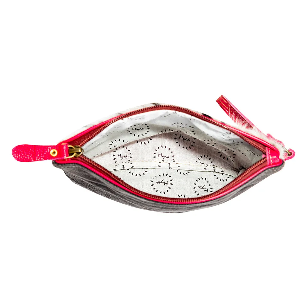 Letterstone Trail Pouch sold by Myra Bag product image thumbnail 4