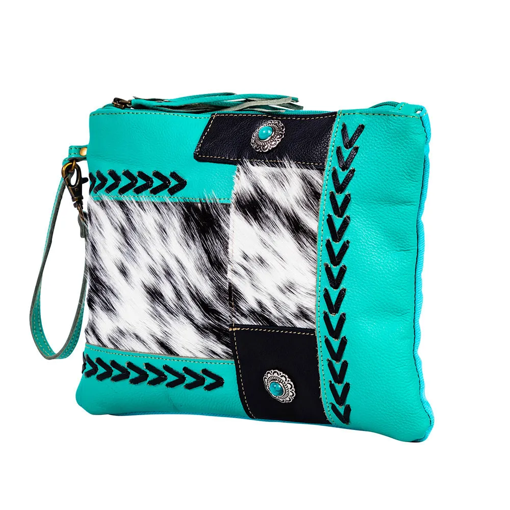 Turinna Springs Pouch sold by Myra Bag product image thumbnail 4