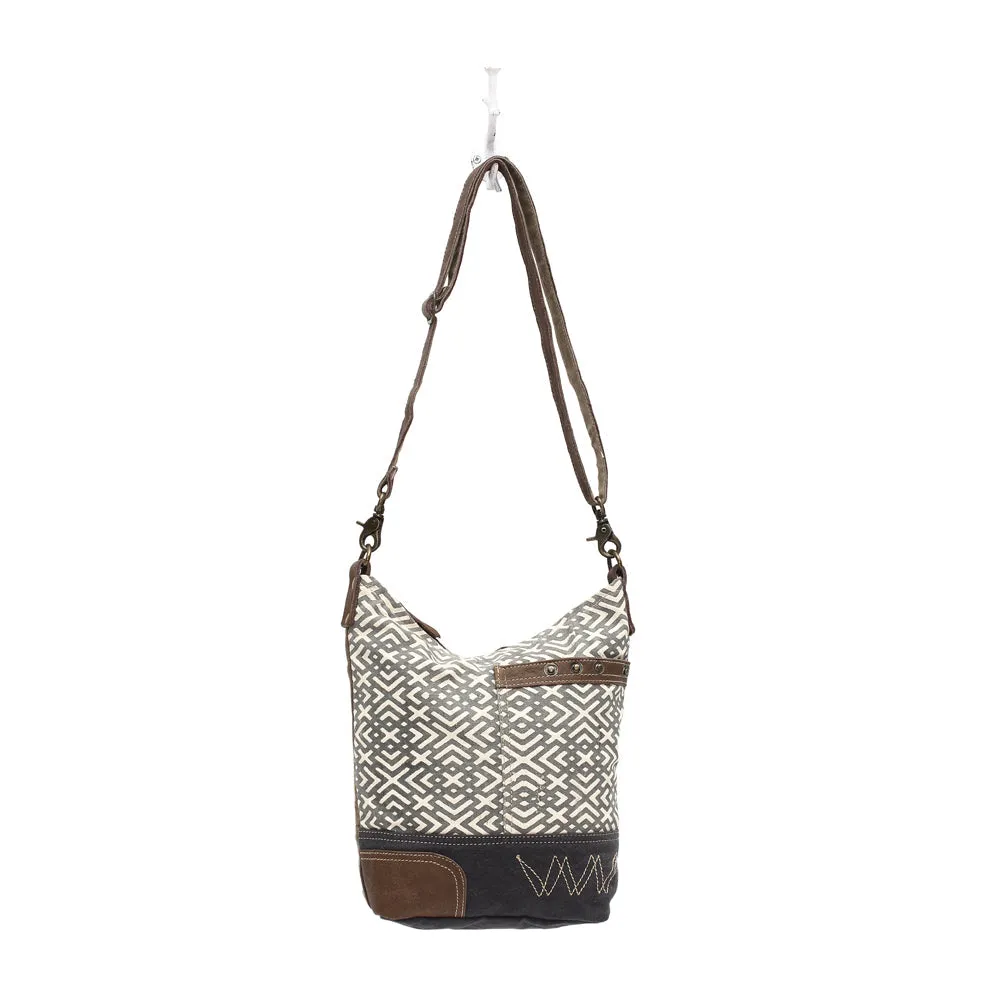 X Design Shoulder Bag sold by Myra Bag product image thumbnail 3