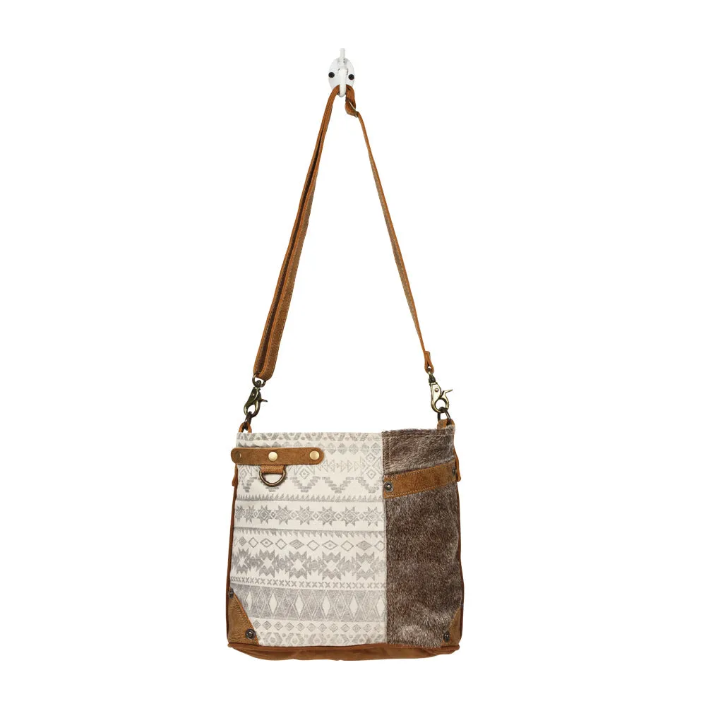 Side Floral Design Shoulder Bag sold by Myra Bag product image thumbnail 3