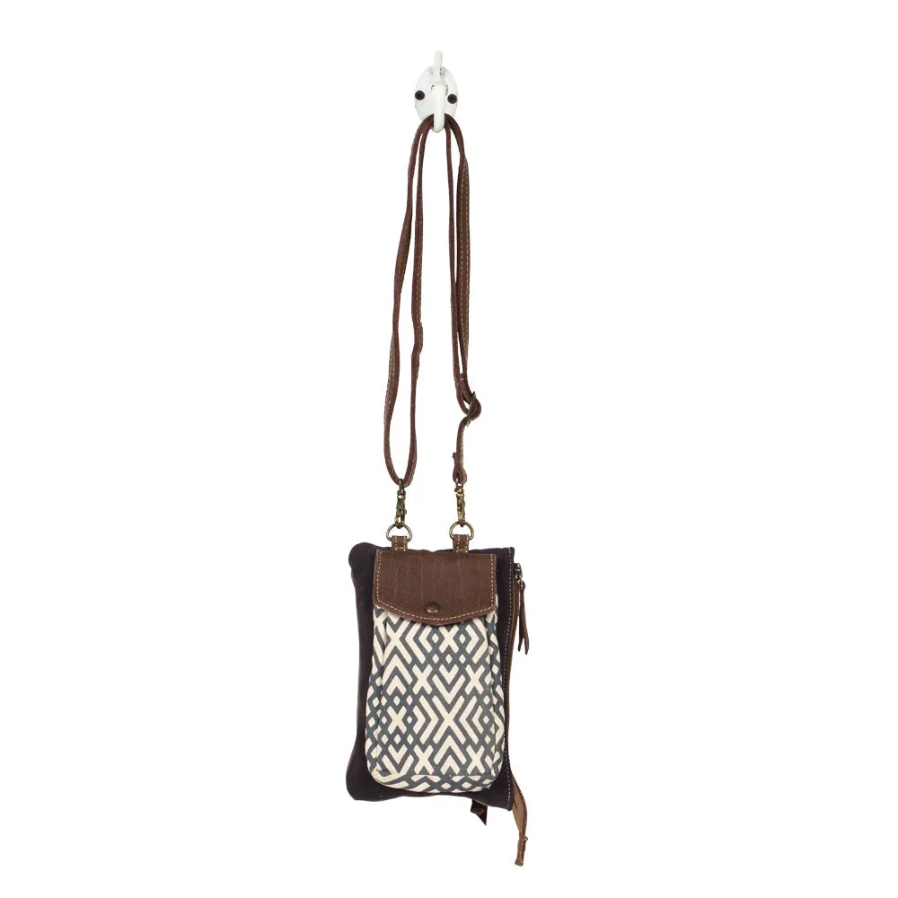 X Design Small & Cross Body Bag sold by Myra Bag product image thumbnail 4