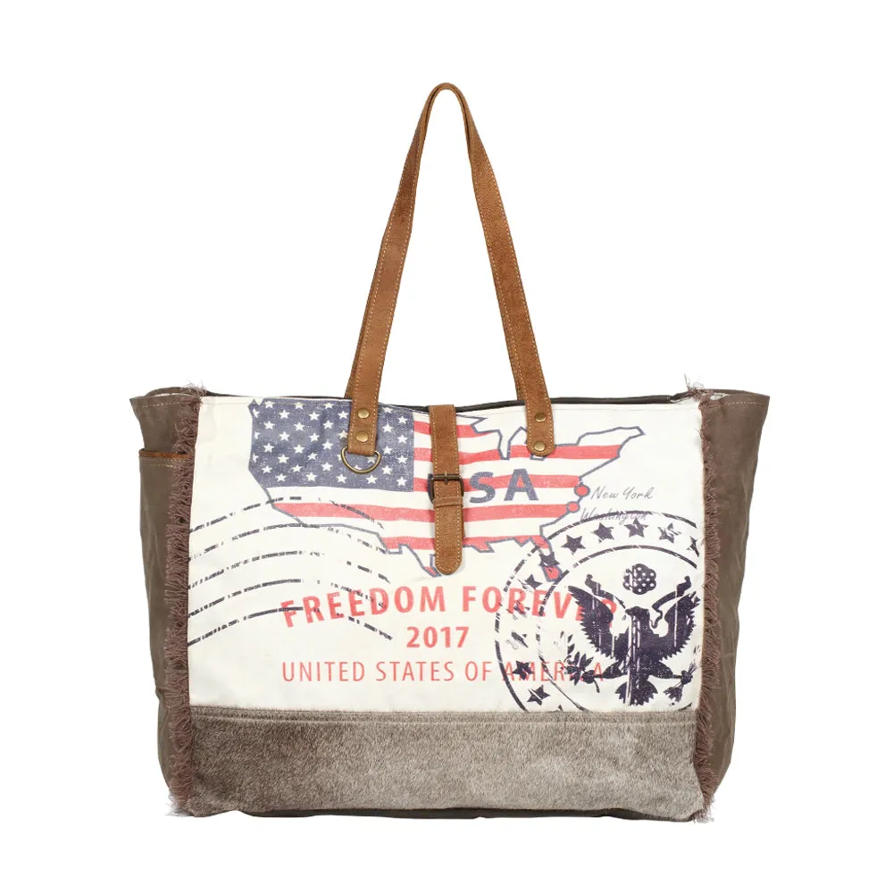 Partisan Weekender Bag sold by Myra Bag product image thumbnail 4
